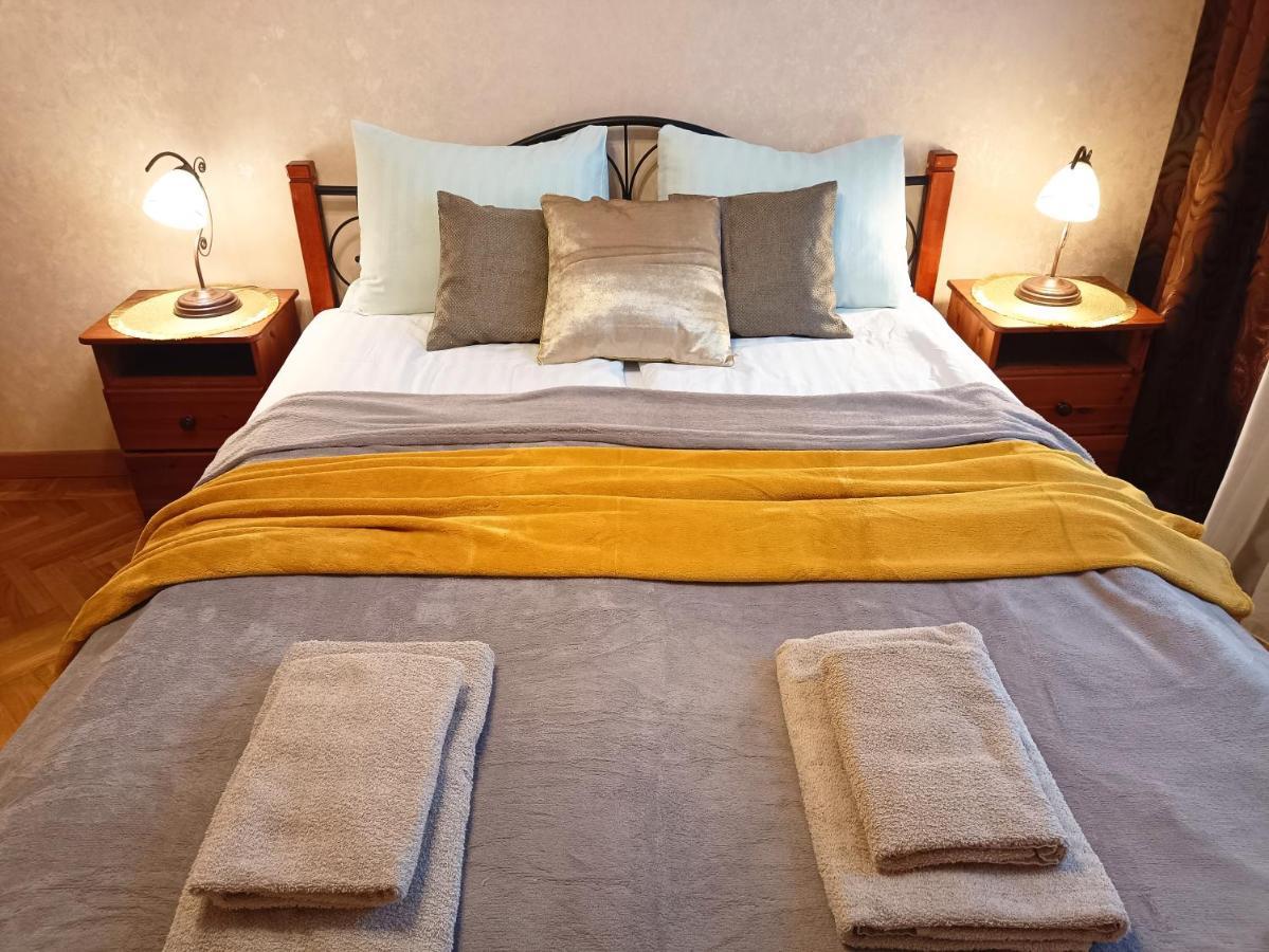 Old Town Retreat With Stunning Views 2 Bedroom Apartment Nearby The Church Of Saint Peter 里加 外观 照片